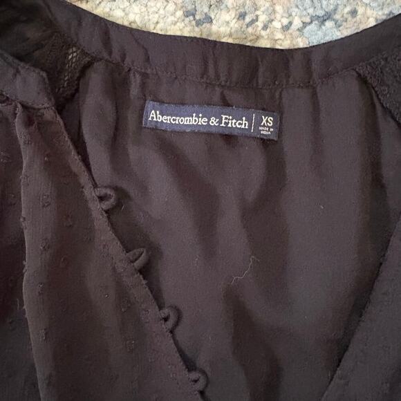 Abercrombie & Fitch Black Swiss Dot Chiffon
Sheer Balloon Sleeve Button Bodysuit - Picture 3 of 7